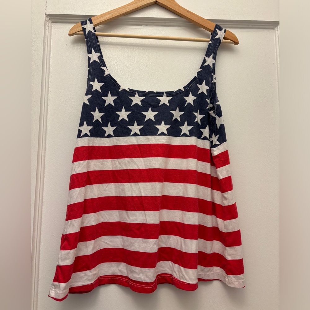 Old Navy - women’s America flag tank top